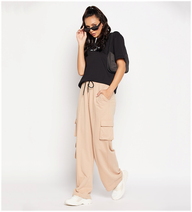 The Perfect Blend of Comfort and Fashion: Women’s Track Pants for Every Moment